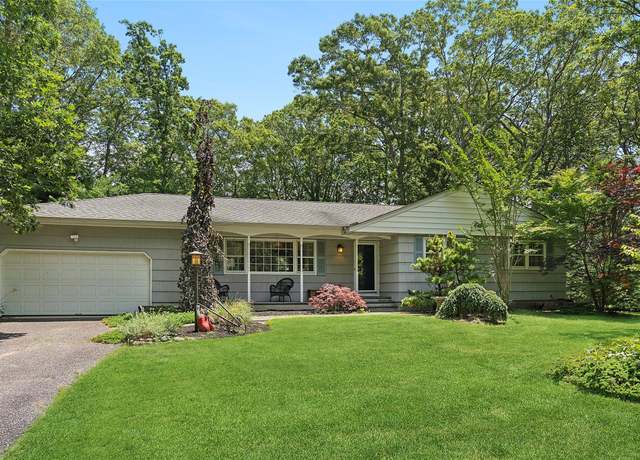 Property at 70 Sunny Line Dr, Calverton, NY 11933, 3 beds, 2 baths
