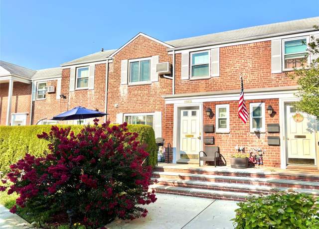 Property at 72-29 Little Neck Pkwy #2, Glen Oaks, NY 11004, 2 beds, 1 bath