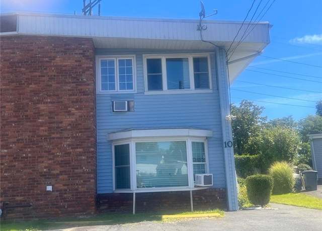 Property at 10 Campbell Ct, West Haverstraw, NY 10993, 4 beds, 1.5 baths