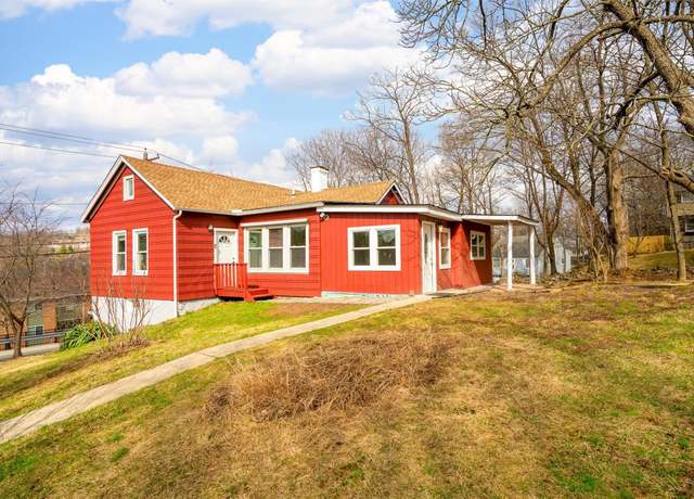 Property at 17 Waldron Ave, Nyack, NY 10960, 2 beds, 2 baths