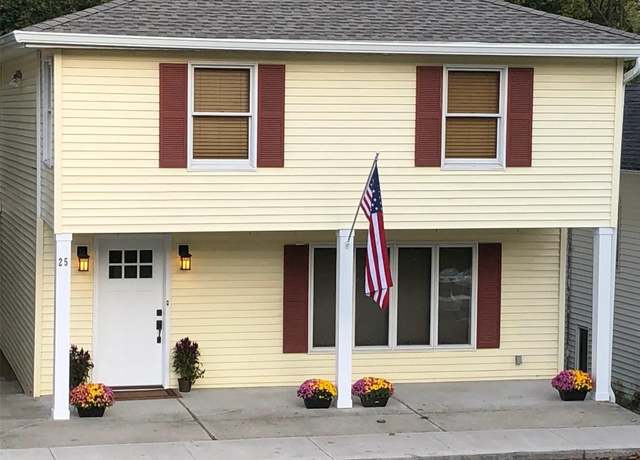 Property at 25 Grand St, Marlboro, NY 12542, 3 beds, 1.5 baths