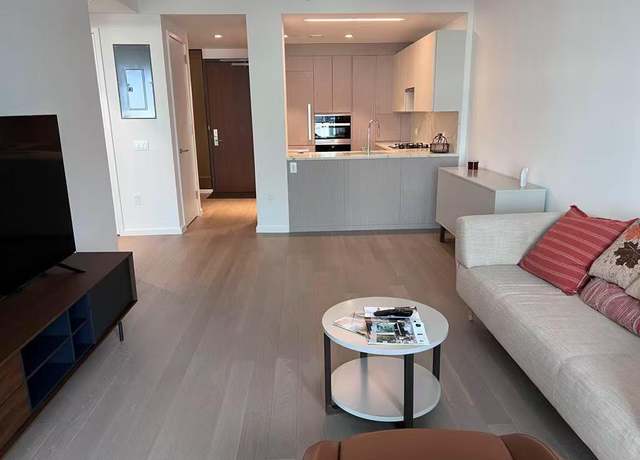 Property at 133-27 39th Ave Unit 8*, Flushing, NY 11354, 1 bed, 1 bath