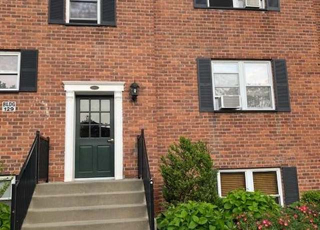 Property at 129-4 S Highland Ave Unit C-2, Ossining, NY 10562, 3 beds, 2 baths