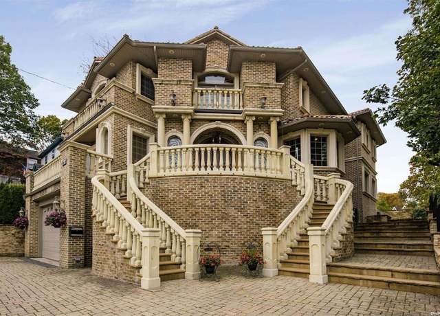 Property at 49-16 Annadale Ln, Little Neck, NY 11362, 5 beds, 5.5 baths