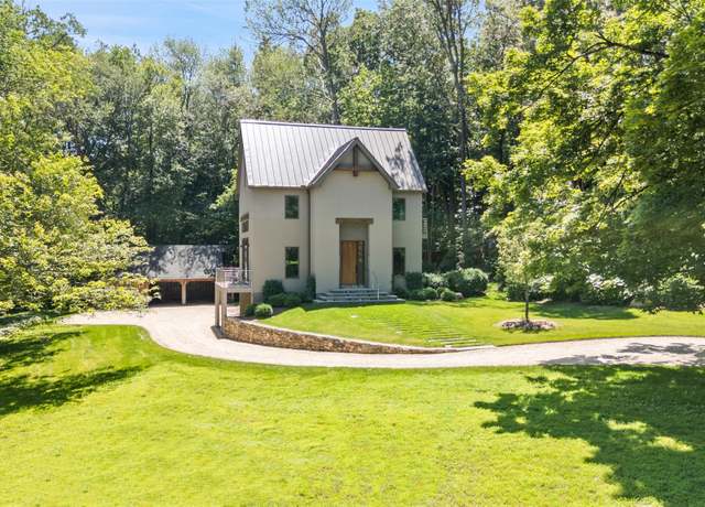 Property at 26 Pound Ridge Rd, Pound Ridge, NY 10576, 3 beds, 4 baths
