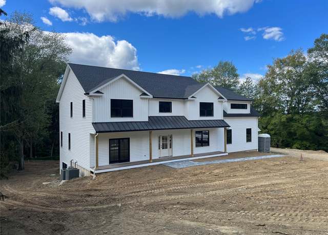 Property at 27 Sun Hill Rd, Katonah, NY 10536, 5 beds, 3.5 baths