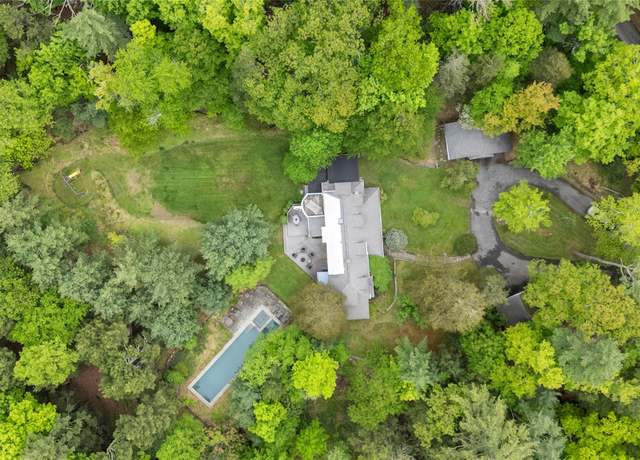 Property at 253 Upper Byrdcliffe Rd, Woodstock, NY 12498, 3 beds, 3.5 baths