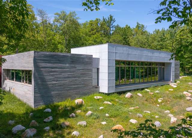 Property at 121 Sheldon Rd, Gardiner, NY 12525, 4 beds, 4.5 baths