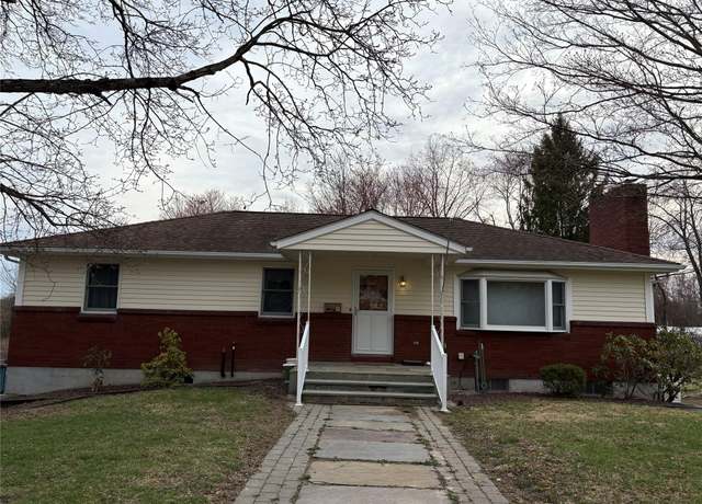 Property at 13 Short Hill Dr, Poughkeepsie, NY 12603, 3 beds, 1.5 baths