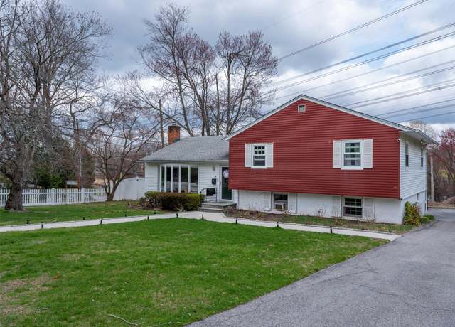 Property at 1 Edgewood Rd, Hartsdale, NY 10530, 3 beds, 2 baths