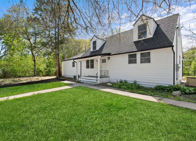 Property at 21 Lehigh Ave, Centereach, NY 11720, 7 beds, 2 baths