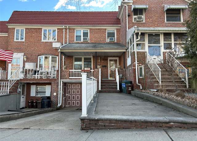 Property at 8414 Eliot Ave, Middle Village, NY 11379, 3 beds, 1.5 baths