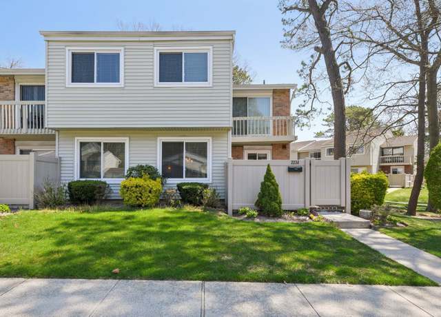 Property at 223 Springmeadow Dr Unit A, Holbrook, NY 11741, 3 beds, 1.5 baths