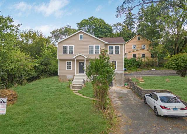 Property at 15 Waldron Ave, Nyack, NY 10960, 6 beds, 4 baths