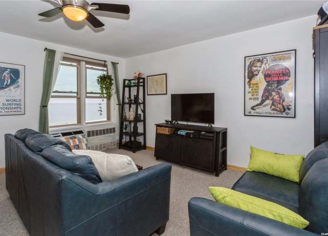 Property at 560 W Broadway Unit 5E, Long Beach, NY 11561, 1 bath