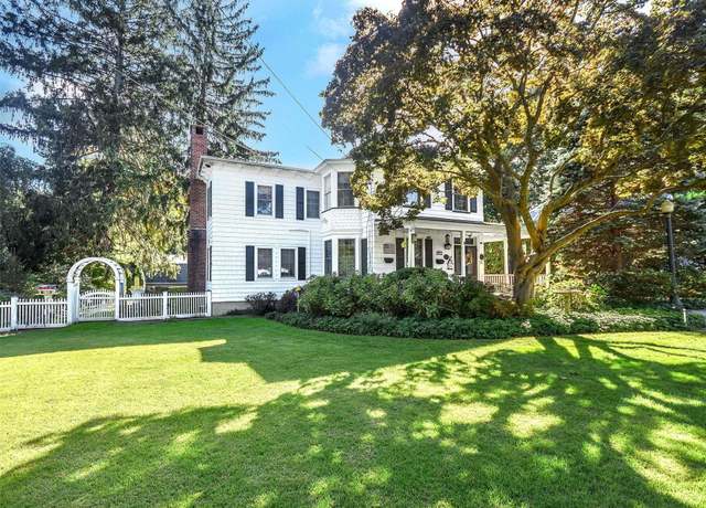 Property at 79 Downing Ave, Sea Cliff, NY 11579, 4 beds, 1.5 baths