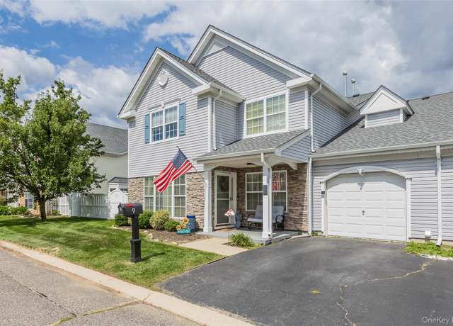 Property at 9 Casey Ln, Middle Island, NY 11953, 2 beds, 2 baths