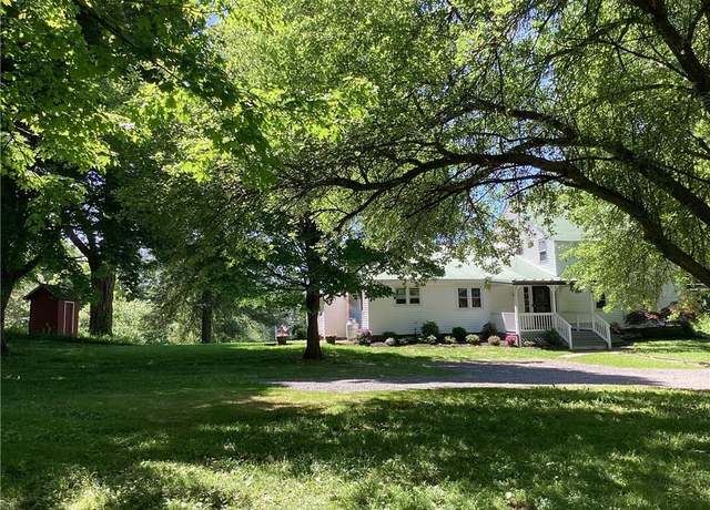 Property at 22 Hunns Lake Rd, Stanfordville, NY 12581, 5 beds, 2 baths