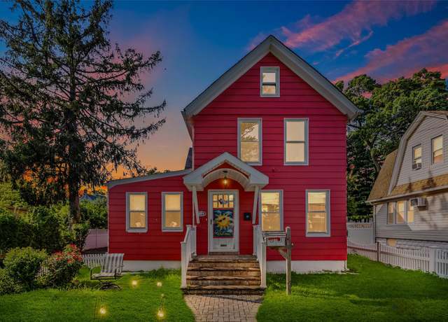 Property at 2814 Weeks Ave, Oceanside, NY 11572, 5 beds, 2 baths