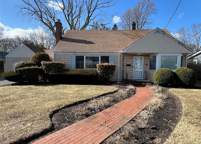 Property at 58 Cleveland Ave, Sayville, NY 11782, 5 beds, 2 baths