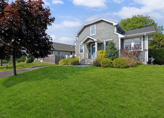 Property at 634 Adams Ave, Lindenhurst, NY 11757, 3 beds, 2 baths