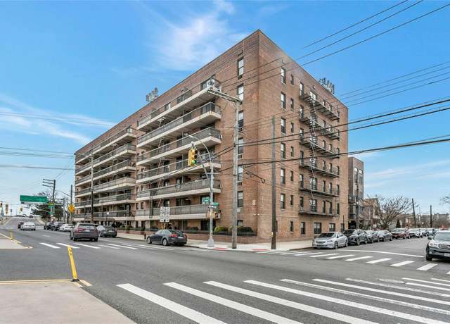 Property at 2121 Shore Pkwy Unit 4T, Brooklyn, NY 11214, 2 beds, 1.5 baths
