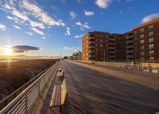 Property at 560 W Broadway Unit 4G, Long Beach, NY 11561, 2 beds, 1.5 baths