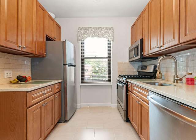 Property at 22-08 76th St Unit D2, East Elmhurst, NY 11370, 1 bed, 1 bath