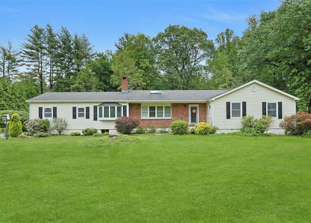 Property at 19 Leicester Rd, Briarcliff Manor, NY 10510, 3 beds, 1.5 baths