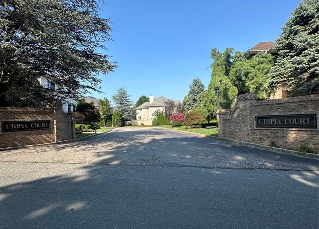 Property at 1 Utopia Ct, Staten Island, NY 10304