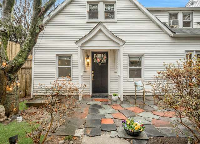 Property at 76 Woodlands Ave, White Plains, NY 10607, 3 beds, 2.5 baths