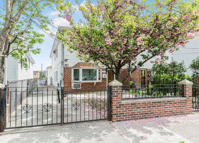 Property at 540 Throggs Neck Expy, Bronx, NY 10465, 6 beds, 3 baths