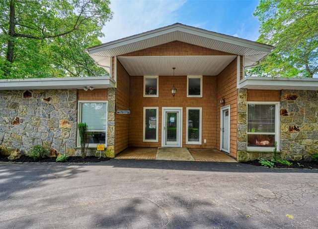 Property at 10 Hunter Ave, Miller Place, NY 11764, 4 beds, 2 baths