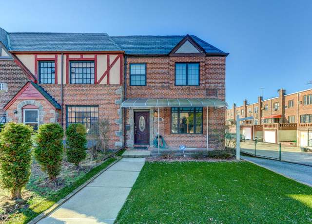 Property at 67-54 Groton St, Forest Hills, NY 11375, 3 beds, 1.5 baths