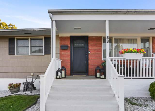 Property at 33 Easton St, Stony Point, NY 10980, 3 beds, 1.5 baths