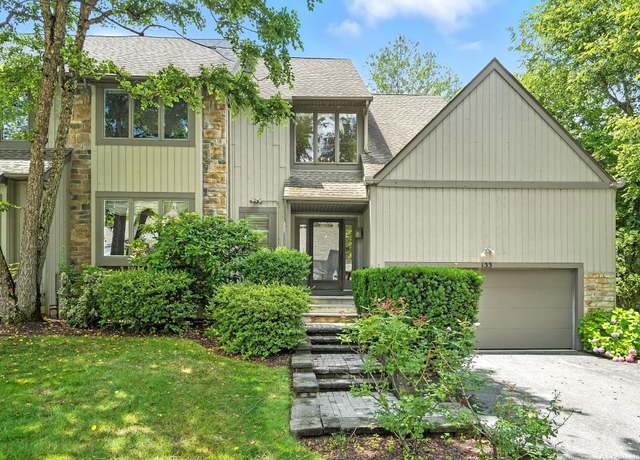 Property at 133 Woodbrook Rd, White Plains, NY 10605, 4 beds, 2.5 baths