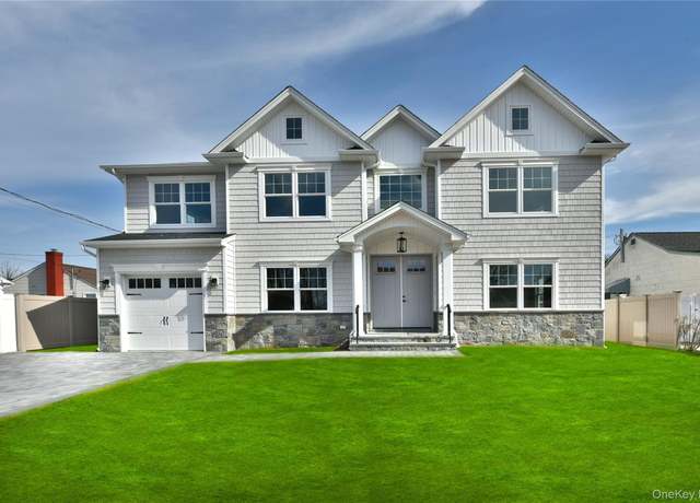 Property at 1922 Horatio Ave, Merrick, NY 11566, 4 beds, 2.5 baths