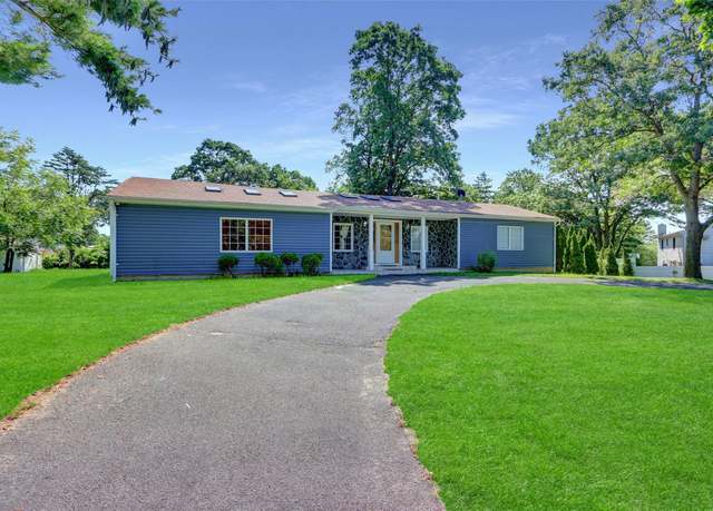 Property at 2697 Heather Ave, Medford, NY 11763, 4 beds, 3 baths
