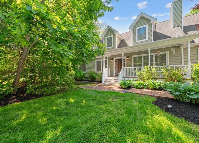 Property at 2971 N Wading River Rd, Wading River, NY 11792, 4 beds, 5 baths
