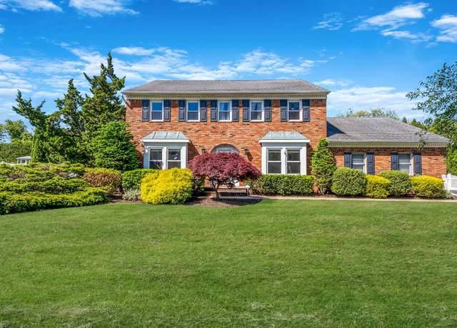 Property at 20 Vineyard Way, Mount Sinai, NY 11766, 4 beds, 2.5 baths
