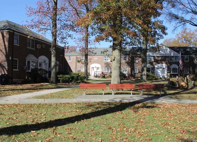 Property at 252-51 63rd Ave Unit 5A, Little Neck, NY 11362, 3 beds, 1 bath