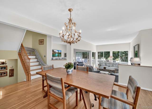 Property at 116 Valleyview Rd, Irvington, NY 10533, 3 beds, 2.5 baths