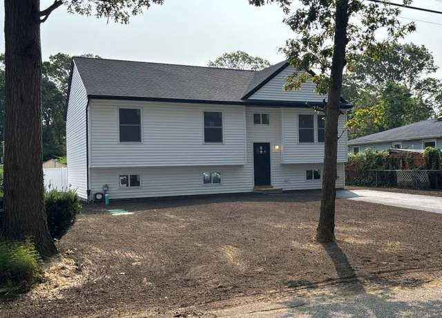Property at NC Stuyvesant Ave, Mastic, NY 11950, 3 beds, 2 baths
