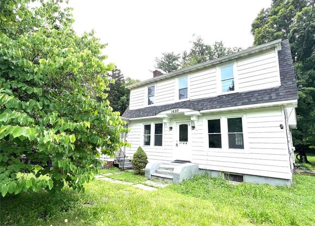 Property at 1680 Main St, Pleasant Valley, NY 12569, 3 beds, 1 bath