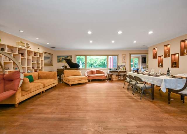 Property at 1608 Union Ave #1608, Hewlett, NY 11557, 5 beds, 3 baths