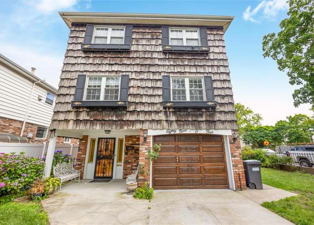 Property at 89-04 Doran Ave, Ridgewood, NY 11385, 7 beds, 5 baths