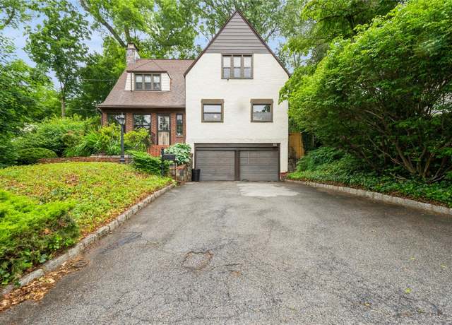 Property at 25 Cliffside Dr, Yonkers, NY 10710, 3 beds, 2 baths