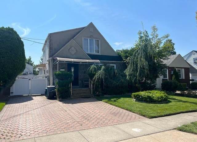Property at 1616 Broadway, New Hyde Park, NY 11040, 4 beds, 3 baths