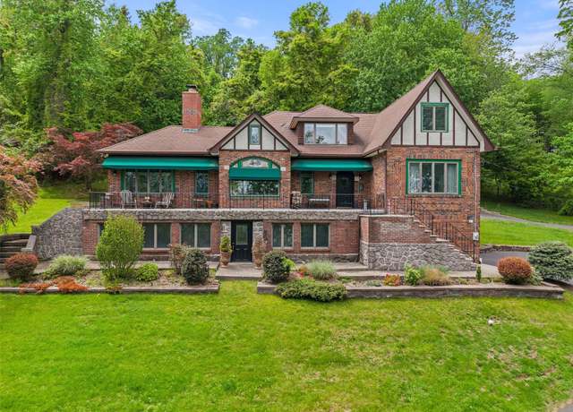 Property at 1104 Route 9W S, Nyack, NY 10960, 3 beds, 3 baths