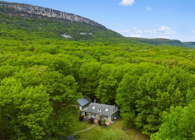 Property at 640 S Mountain Rd, Gardiner, NY 12525, 4 beds, 1.5 baths